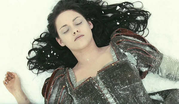 Kristen Stewart dans Blanche neige et le chasseur