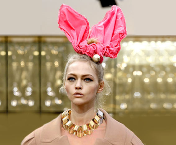 Défilé Louis Vuitton avec des oreilles de lapin