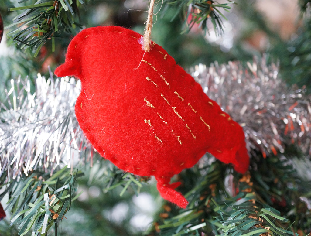 Déco-de-Noël-oiseau-rouge - 30 ans (ou presque)